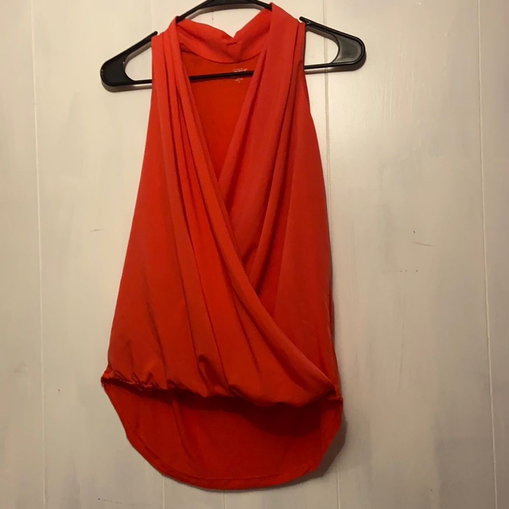 COPY - V-neck coral tank top loft